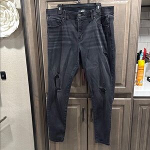 Women’s LuLaRoe Distressed Jeans, size 36, Stretchy, 5 pocket design, GUC